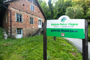 rojstna hiša Staneta Jarma