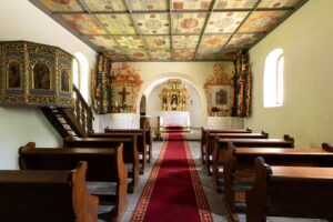 notranjost cerkve sv. Egidija